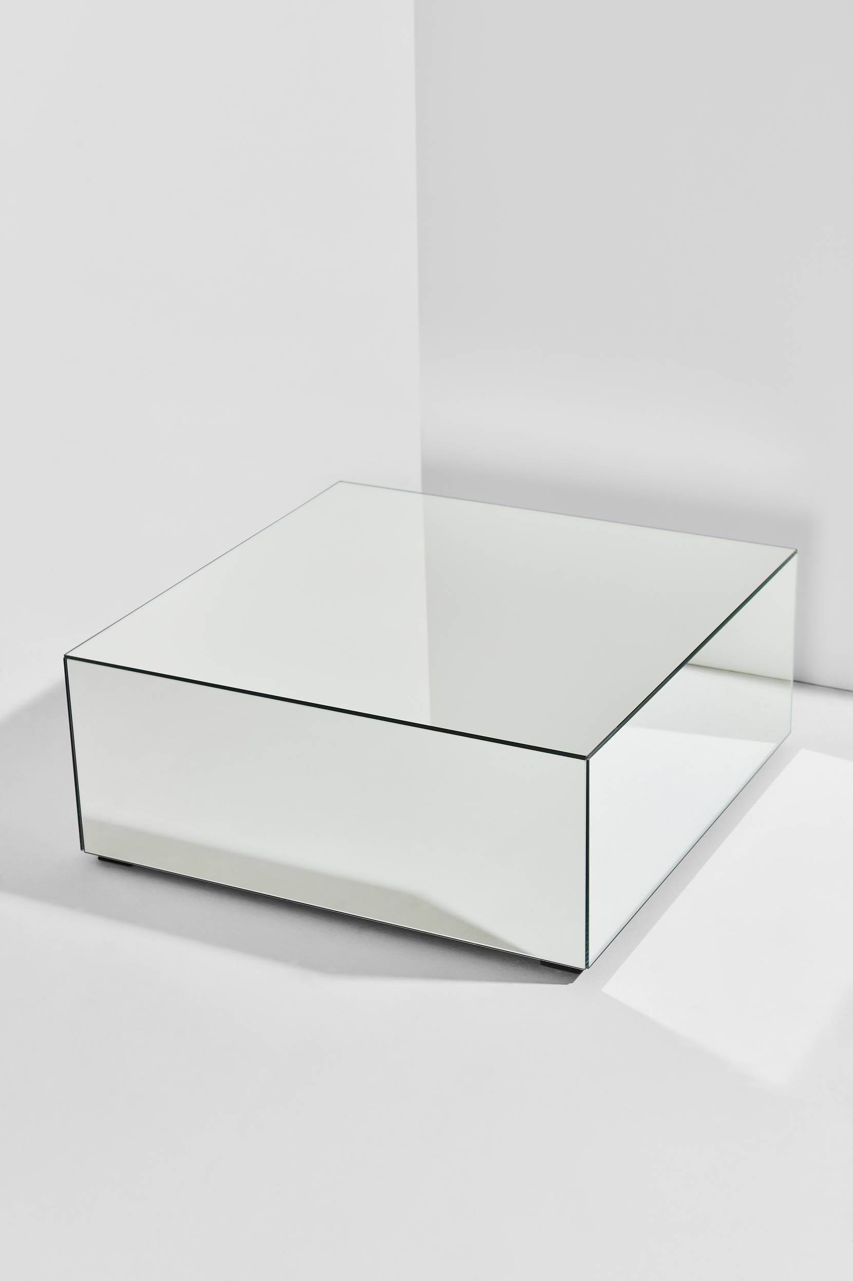 Pastill - Ponti bord i spegelglas 60x60 cm - Silver