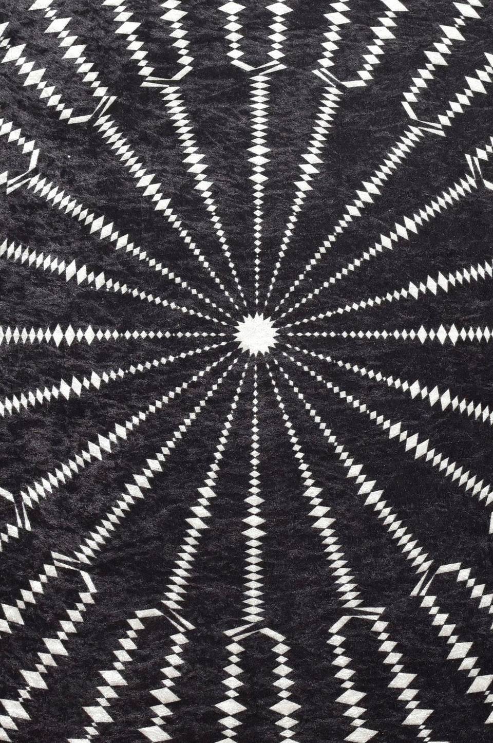 Conceptum Hypnose Matta (100 cm), svart från Conceptum Hypnose, bild 5