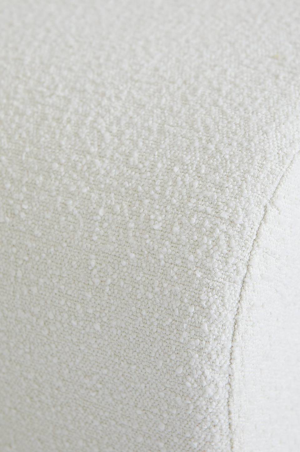 Pastill Odette puff i bouclé 45x41 cm, vit från Pastill, bild 5