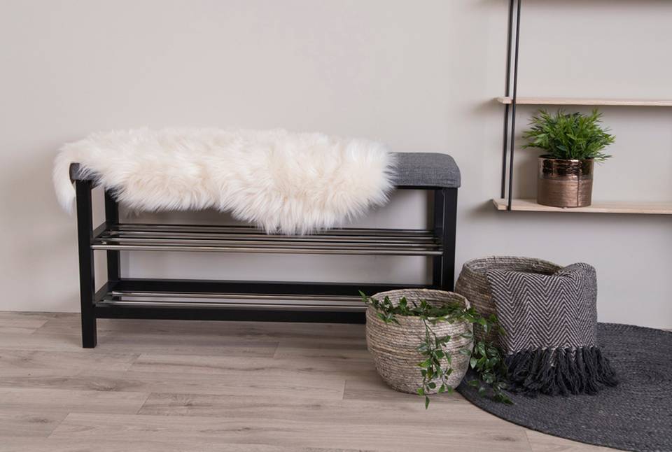 House Nordic Lammskinn i syntetmaterial. I vitt 50 x 85 cm, vit från House Nordic, bild 5