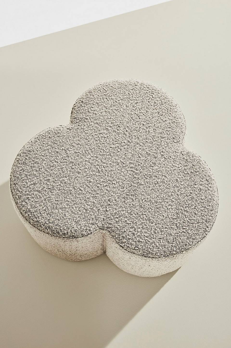 Pastill Bodhi puff i bouclé ø 70 cm, beige från Pastill, bild 5
