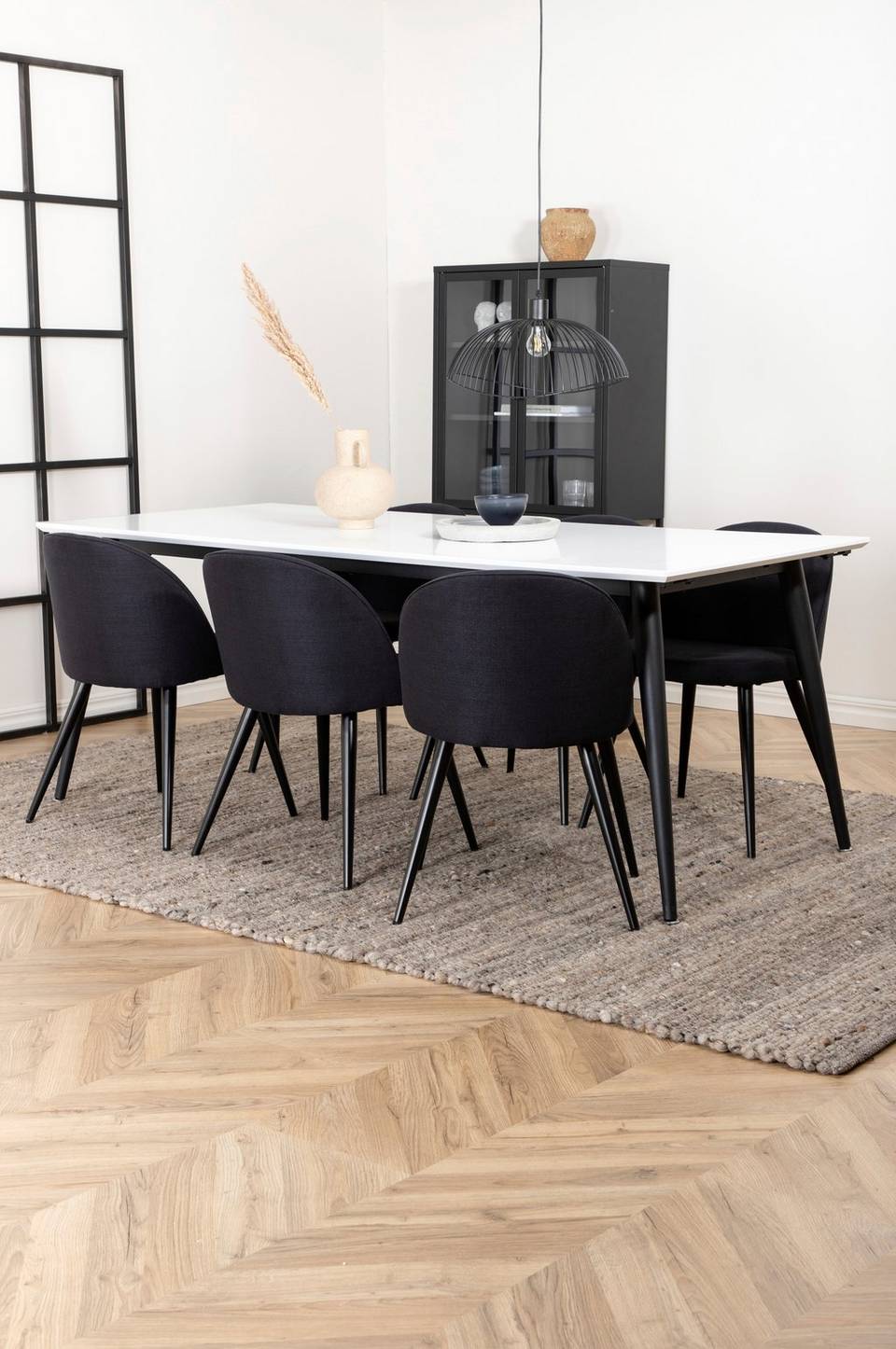 Venture Home Matgrupp Jimmy med 6 st matstolar Velvet, vit från Venture Home, bild 5
