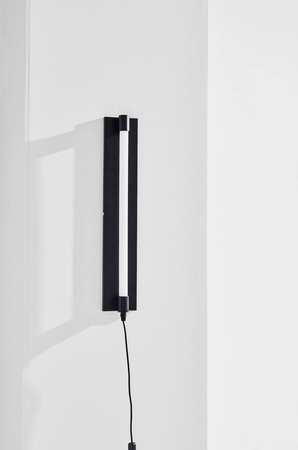 Pastill Tarmy LED vägglampa 50 cm, svart från Pastill, bild 2