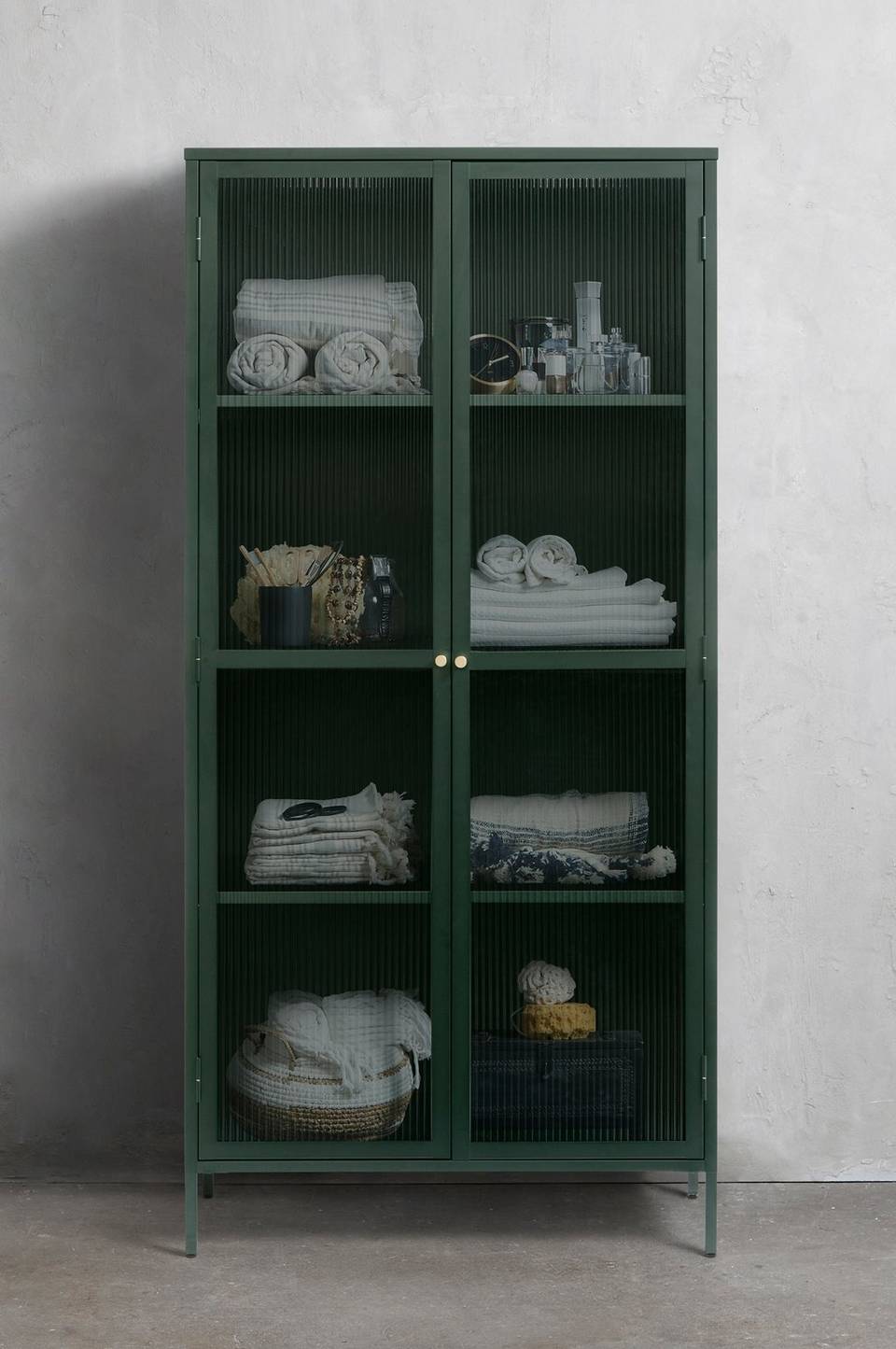 Håum Vitrinskåp Sundsvall 190 x 90 x 40 cm, grön från Håum, bild 5