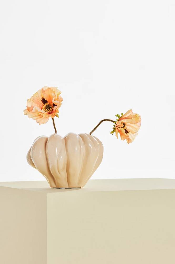 Ruth vas Glansig beige