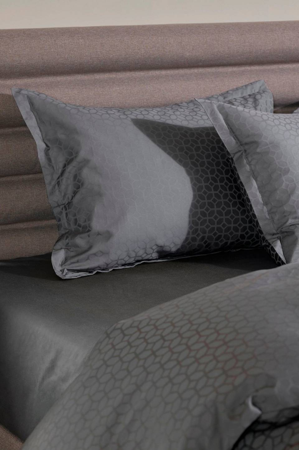 Tempur Påslakan satin luxe jacquard, grå från Tempur, bild 5