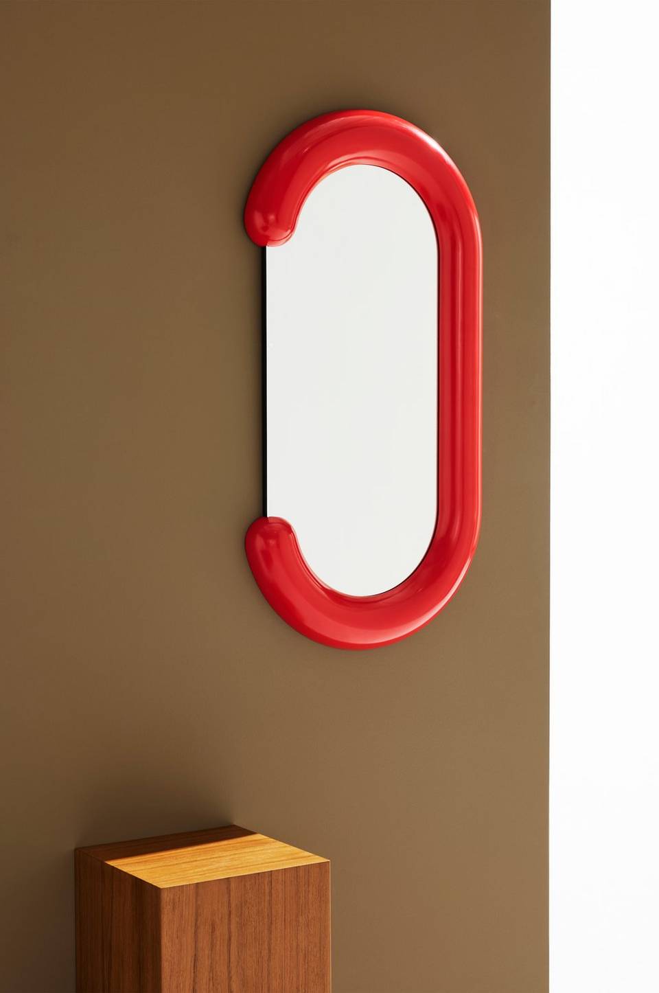 Pastill Fred spegel 95x50 cm, röd från Pastill, bild 4