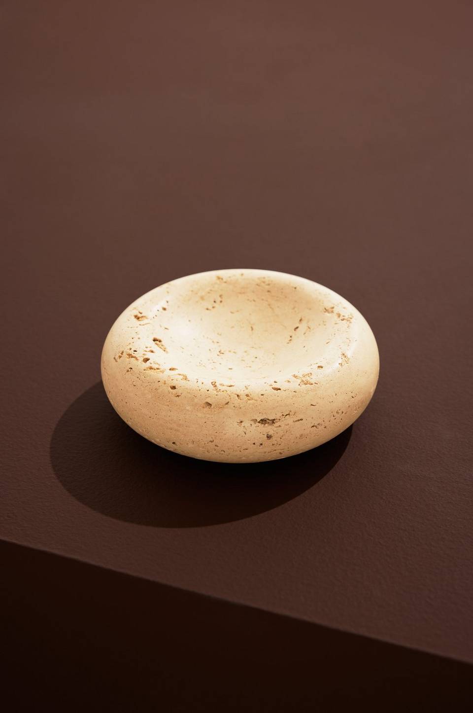 Pastill Moon skål travertine Ø15 cm, beige från Pastill, bild 2