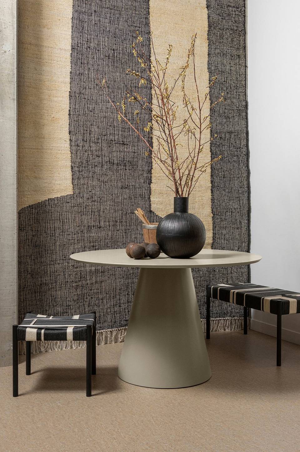 Woood Matbord Jorre, beige från Woood, bild 5