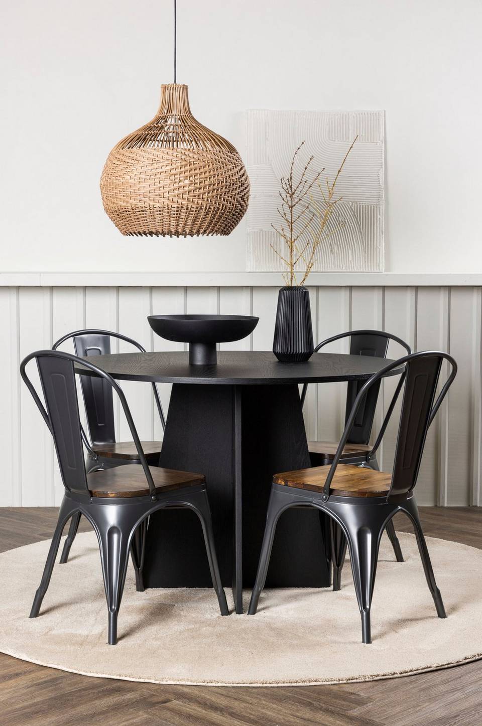Venture Home Matgrupp Bootcut med 4st matstolar Tempe, svart från Venture Home, bild 5