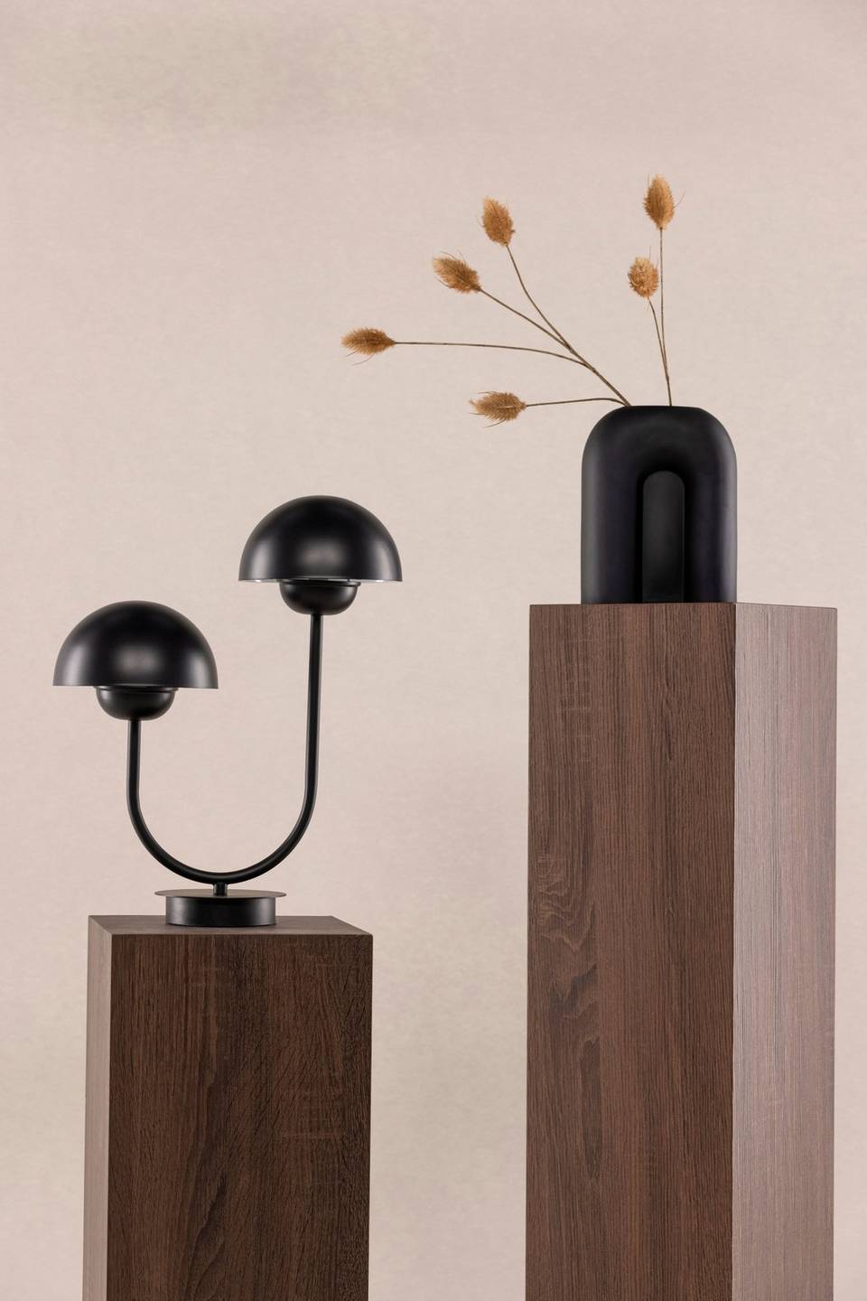 VIND Bordslampa Lyckorna, svart från VIND, bild 2
