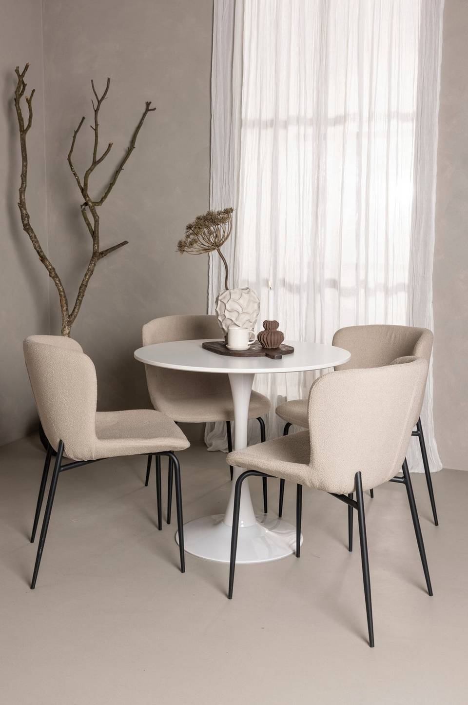 Venture Home Matgrupp Hamden med 4 stycken stolar Modesto, beige från Venture Home, bild 5