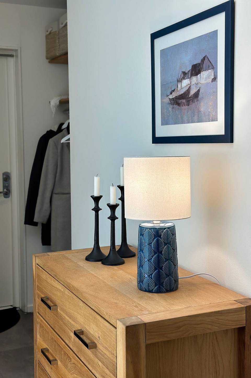 Aneta Lighting Bordslampa Bodil, blå från Aneta Lighting, bild 2