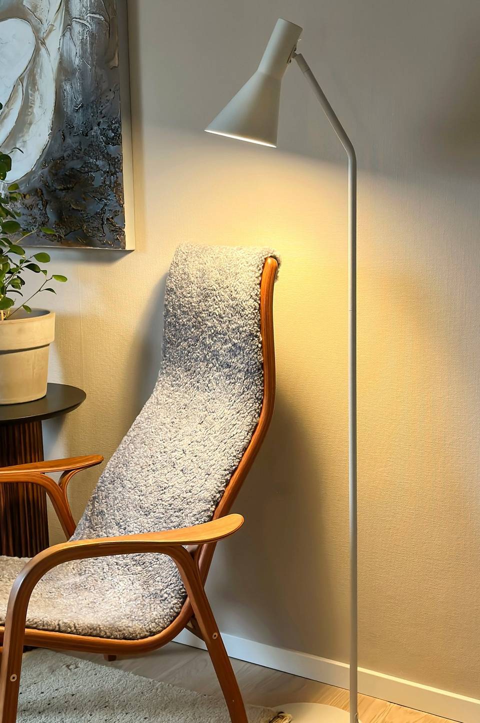 Aneta Lighting Golvlampa Ceres, beige från Aneta Lighting, bild 2