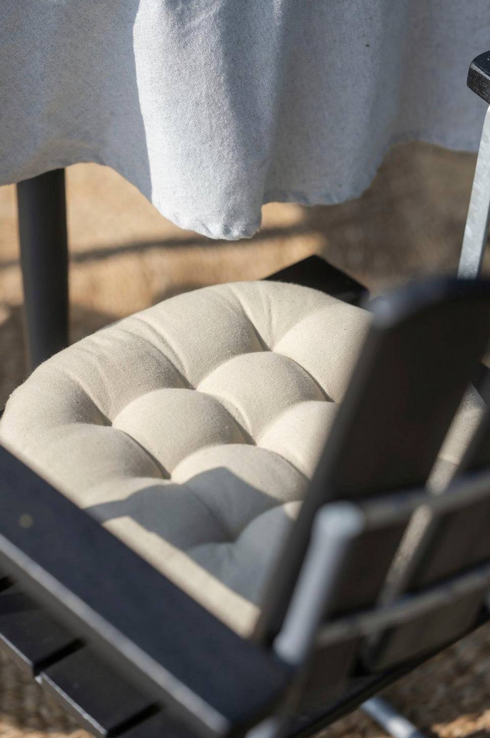 Svanefors Stolsdyna Louie rund 40cm, beige från Svanefors, bild 5