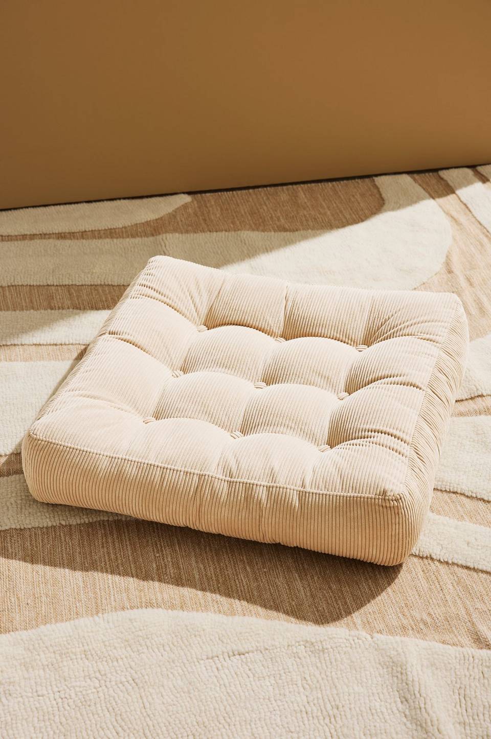Pastill Luca golvkudde manchester 64x64x15 cm, beige från Pastill, bild 5