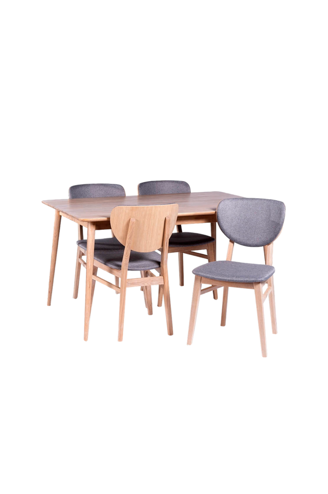 Spisegruppe Odense med 4 stk Fårö stoler.