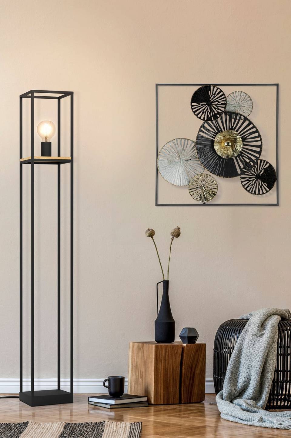 EGLO Golvlampa Libertad, svart från EGLO, bild 5