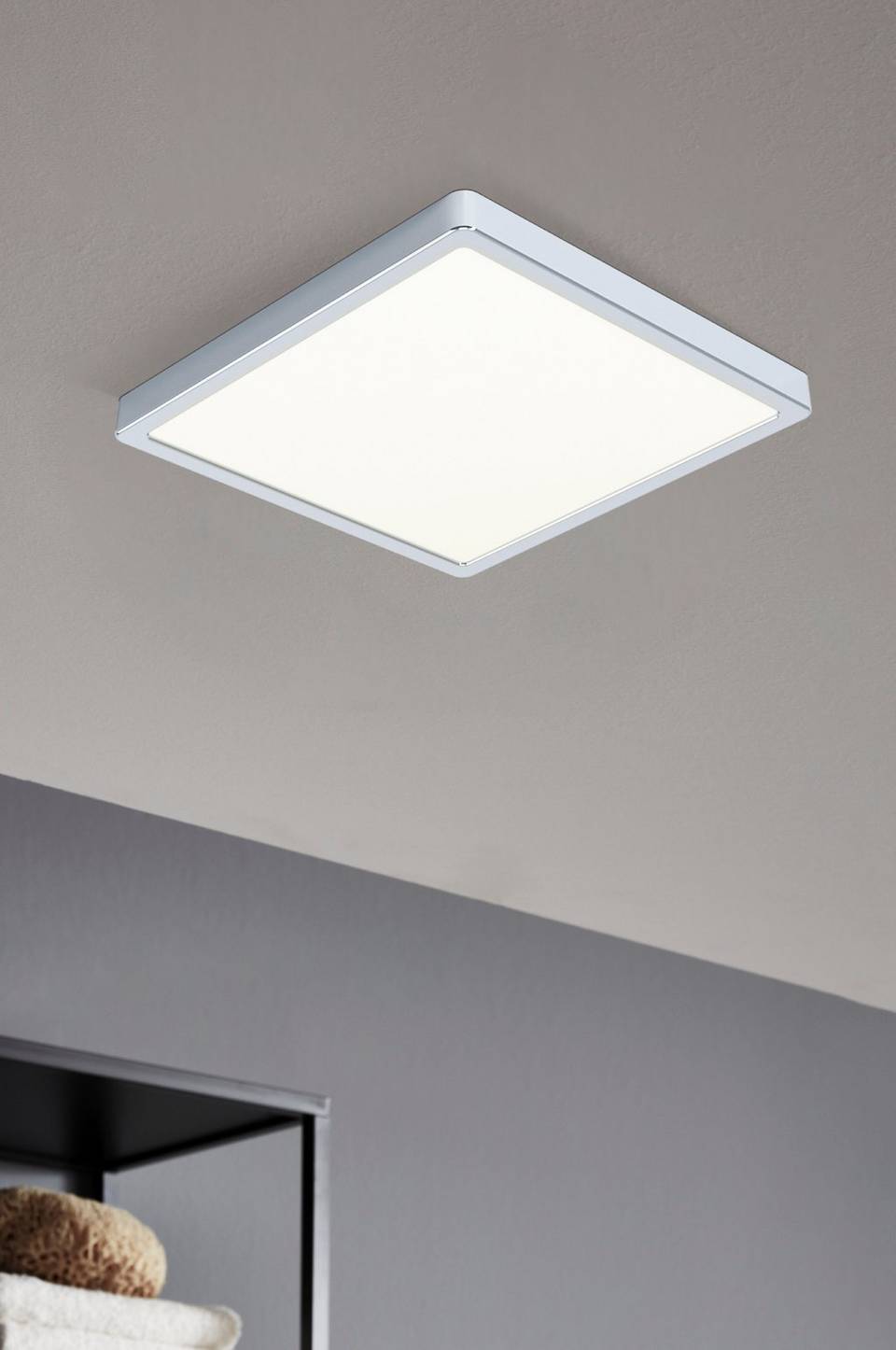 EGLO Badrumslampa Fueva 5 28,5x28,5, krom från EGLO, bild 5