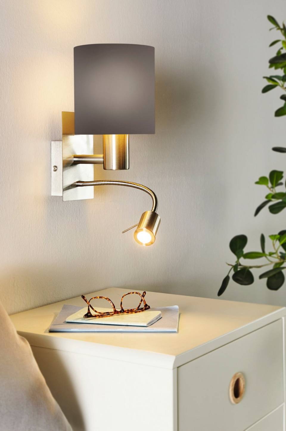 EGLO Vägglampa Pasteri, brun från EGLO, bild 5