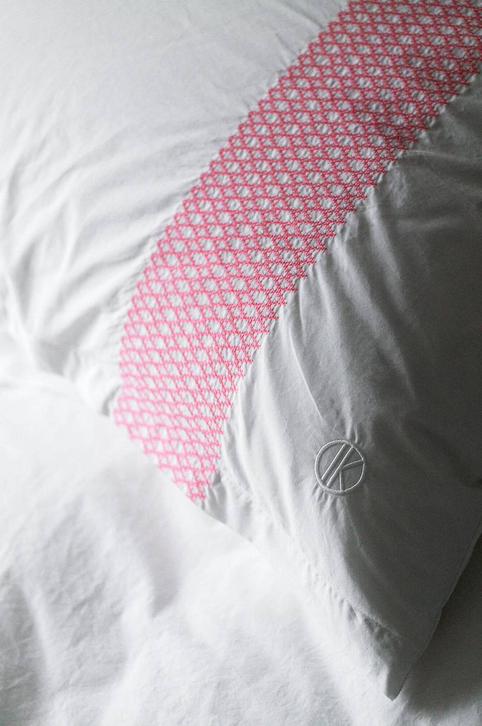Tone Kroken Örngott Le petite, rosa från Tone Kroken, bild 2