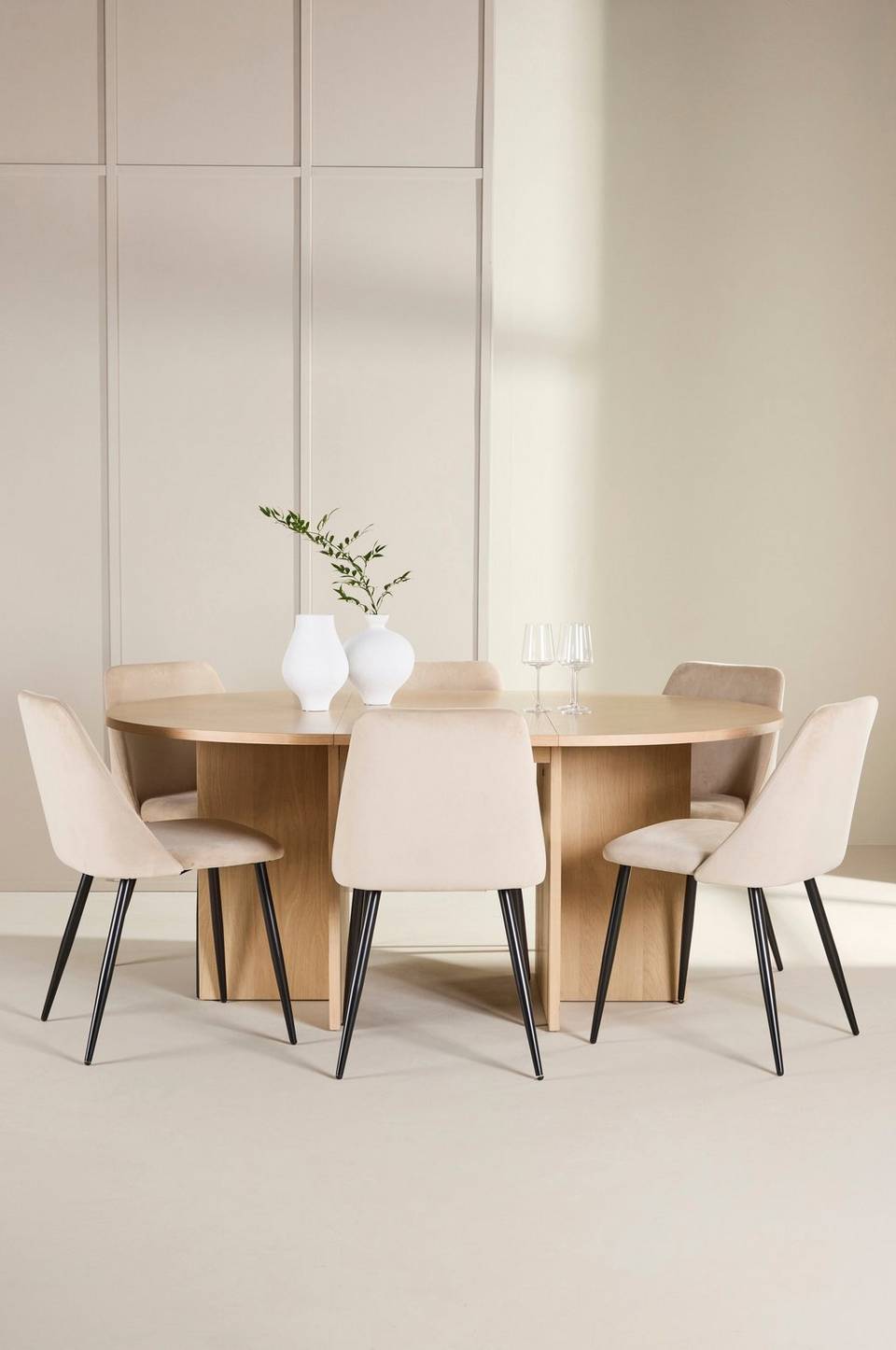 Venture Home Matbord Strada med stol Night, beige från Venture Home, bild 5