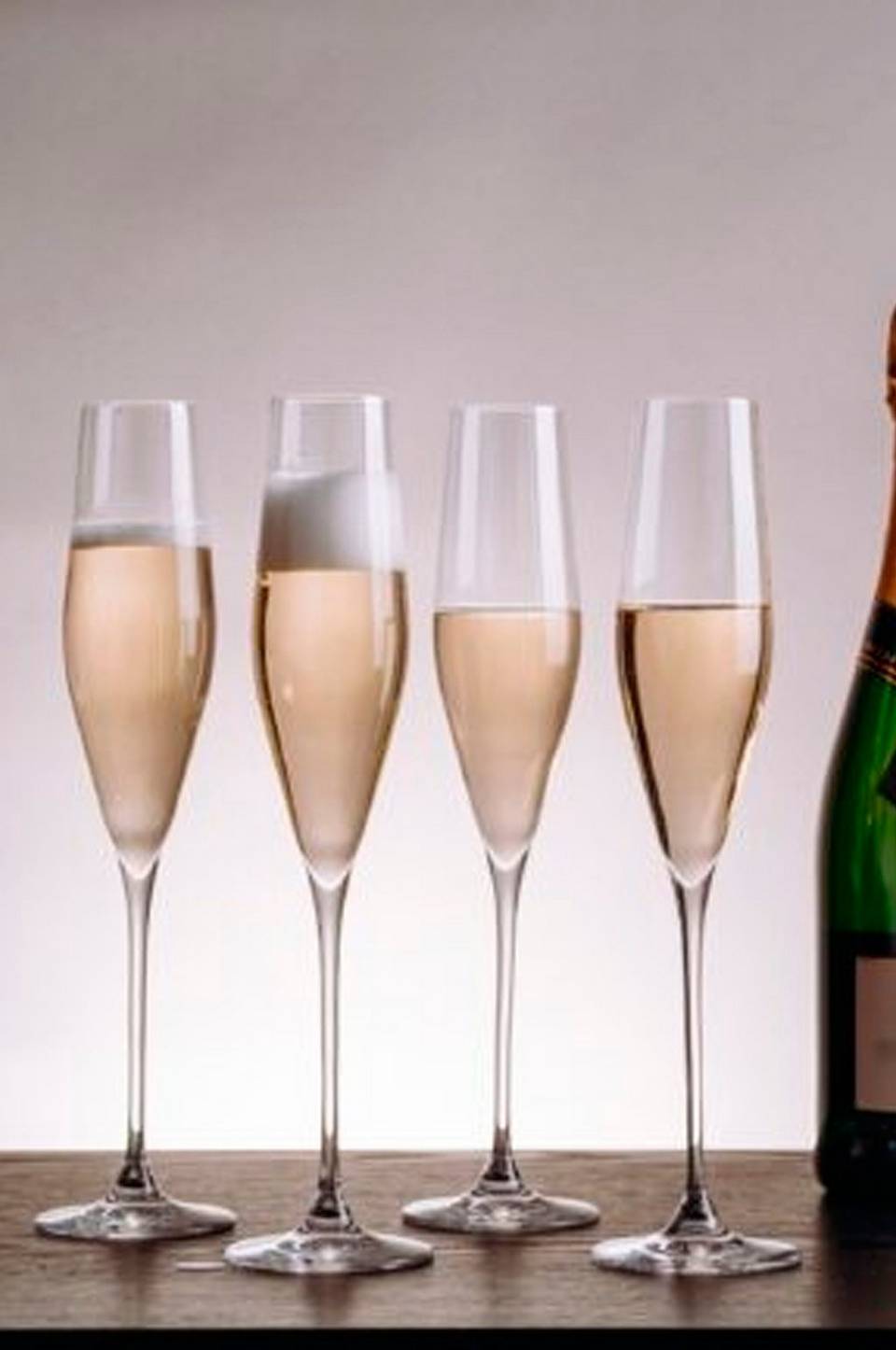 Zelected by Houze Champagneglas Grace Flute 4-p, transparent från Zelected by Houze, bild 5