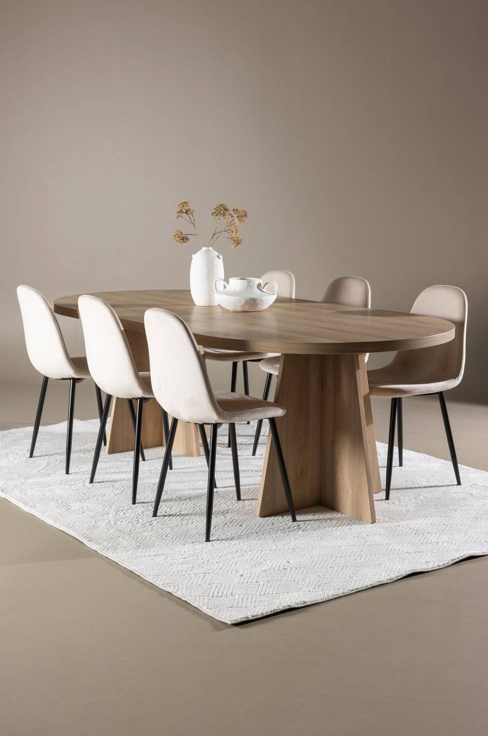 Venture Home Bootcut matbord med Polar matstol, beige från Venture Home, bild 5