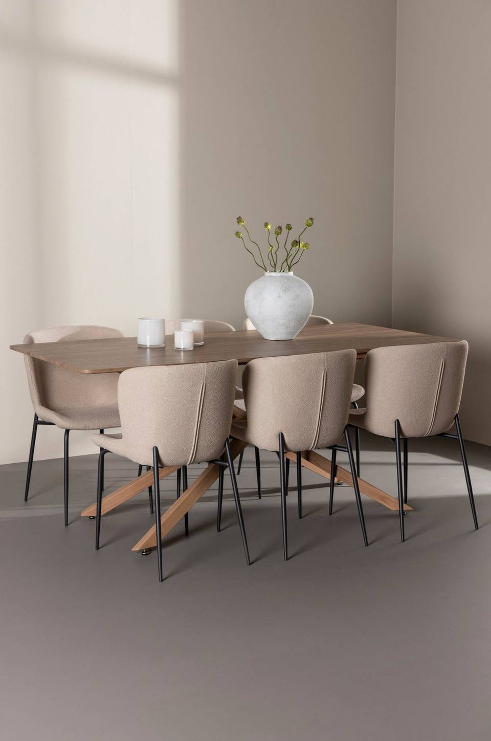 Venture Home Piazza matbord med Modesto matstol, beige från Venture Home, bild 5