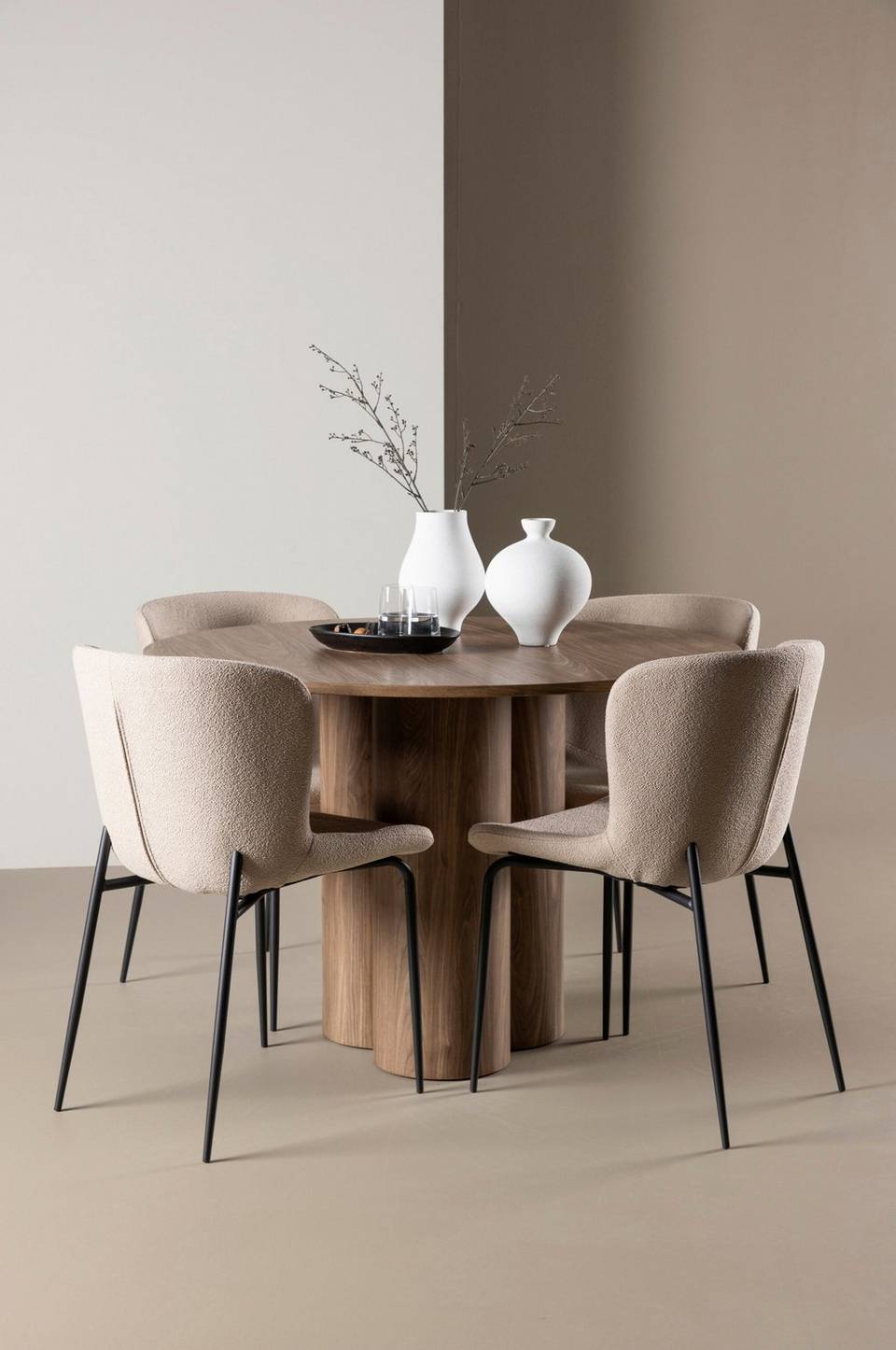 Venture Home Olivia matbord med Modesto matstol, beige från Venture Home, bild 5