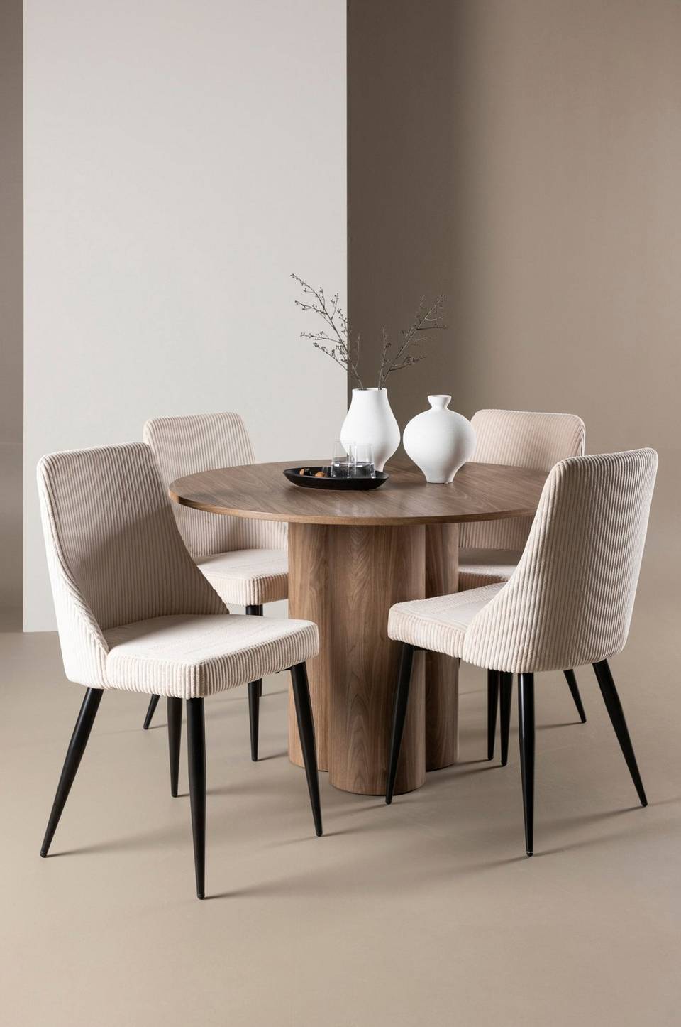 Venture Home Olivia matbord med Leone matstol, beige från Venture Home, bild 5