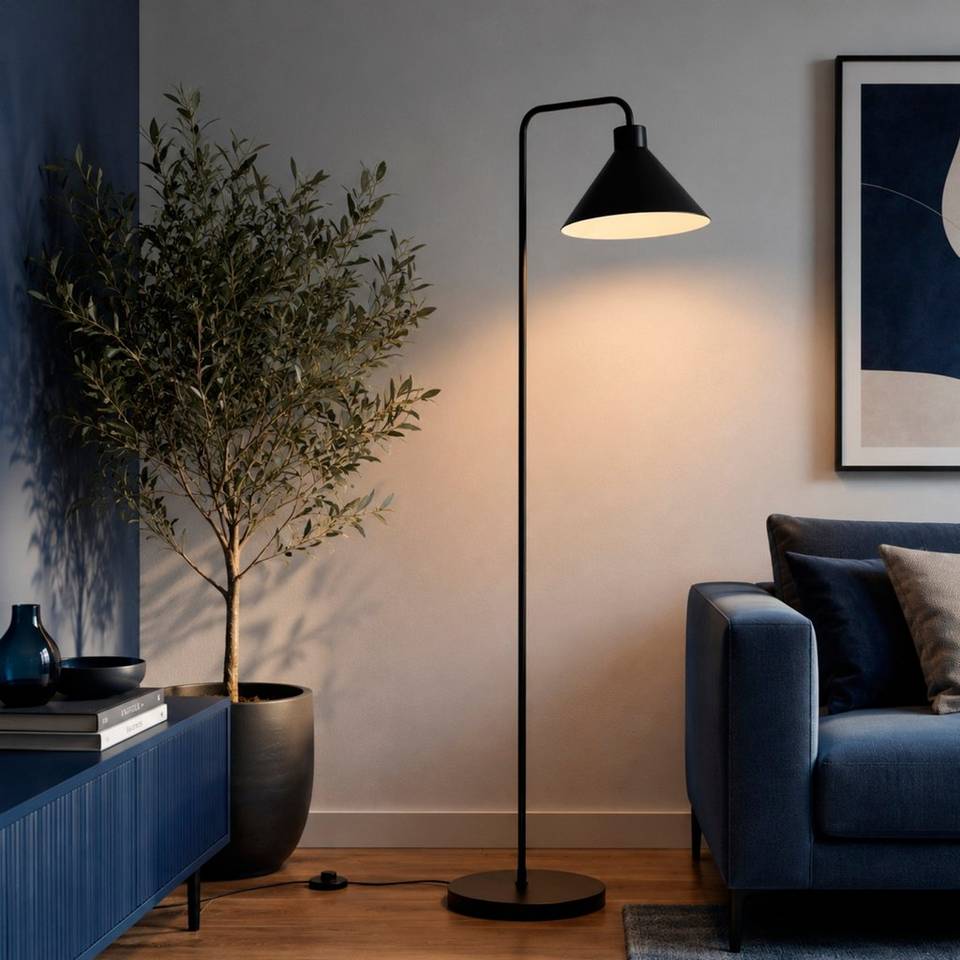 Opviq Golvlampa Cone, svart från Opviq, bild 5