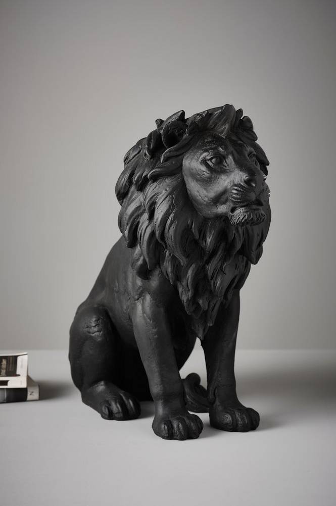 ROAR dekorationsfigur Svart