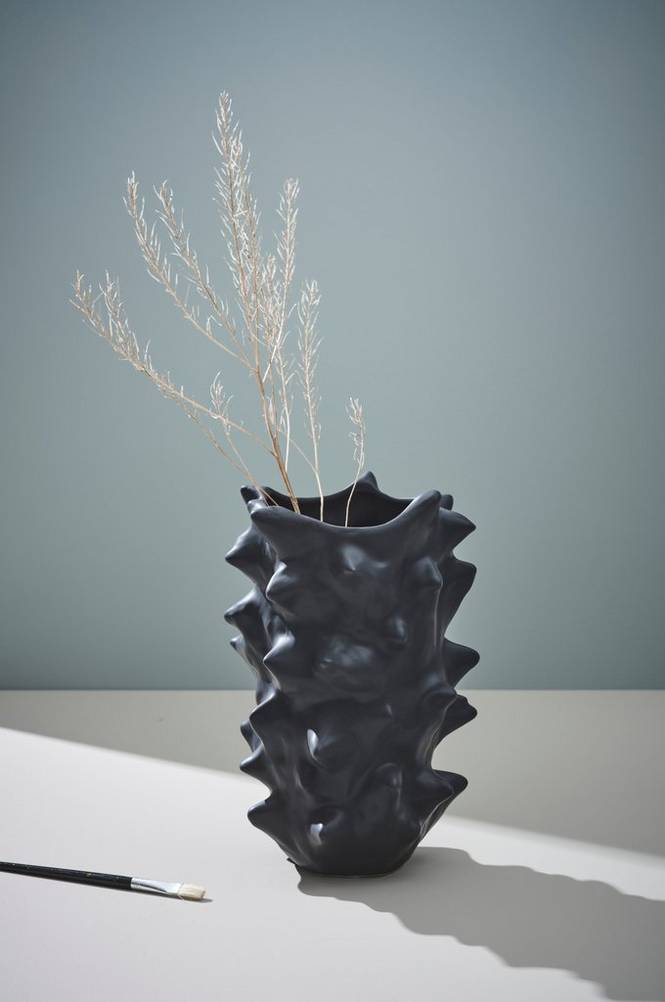 DELIA vas höjd 35,5 cm Svart