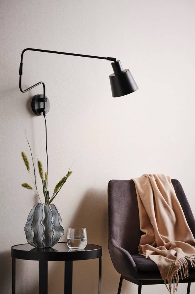 STIG vägglampa Svart