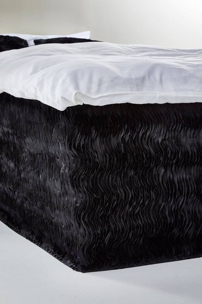 FRILLY sängkappa 60 cm Svart