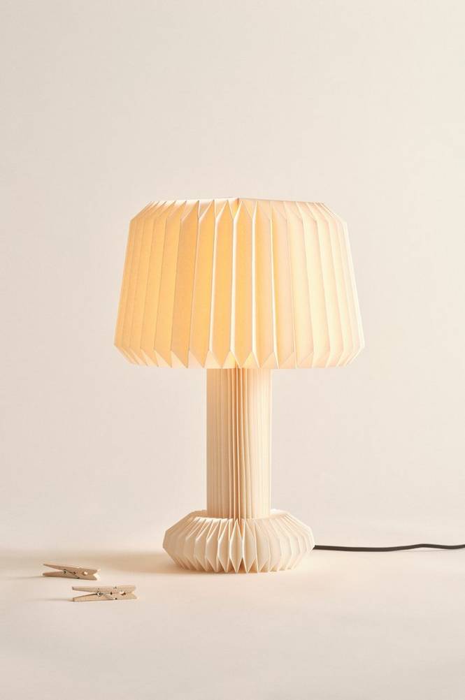 RILYNN bordslampa Vit