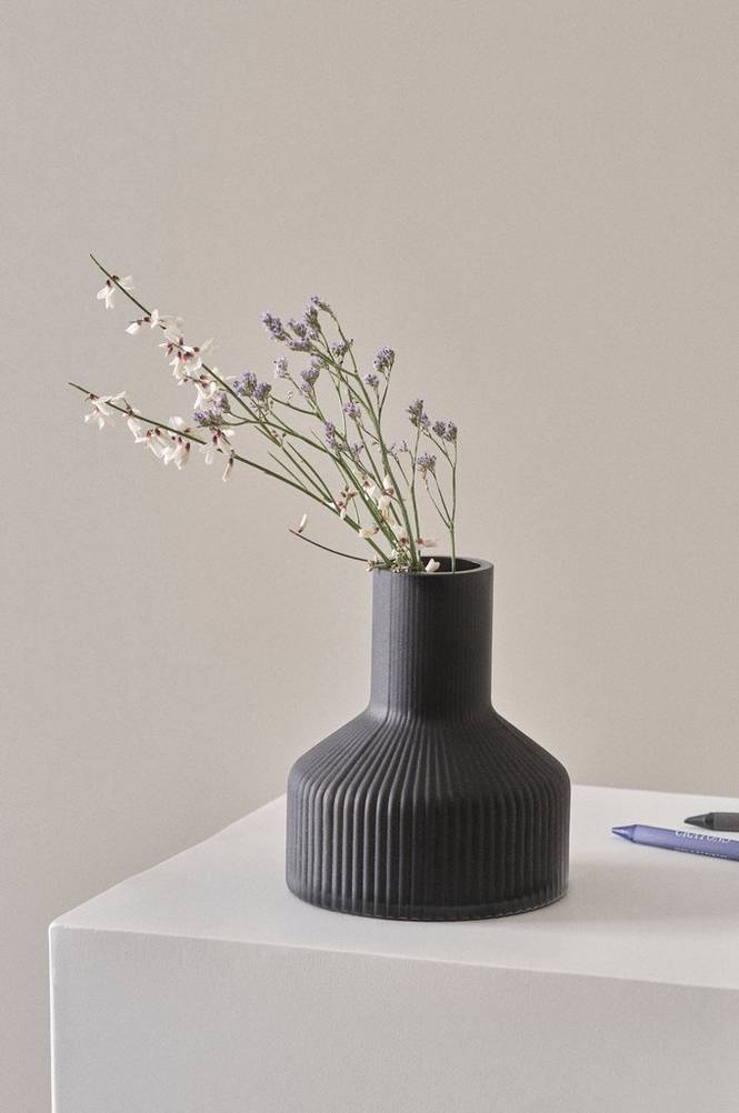 WERA glasvas - höjd 14 cm Mörkgrå