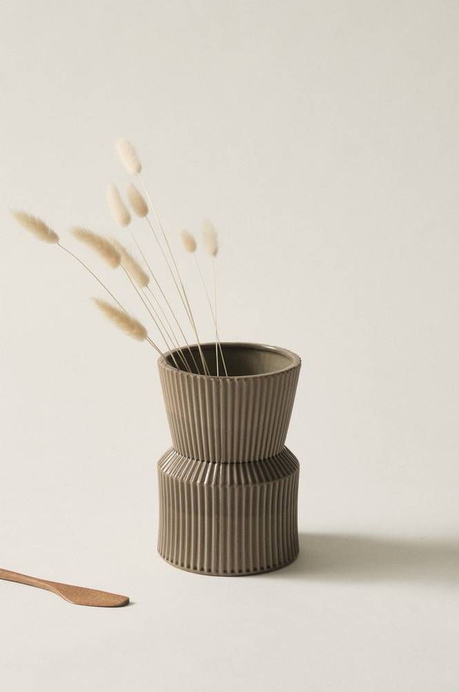 JANICE vas - höjd 21,5 cm Gråbeige