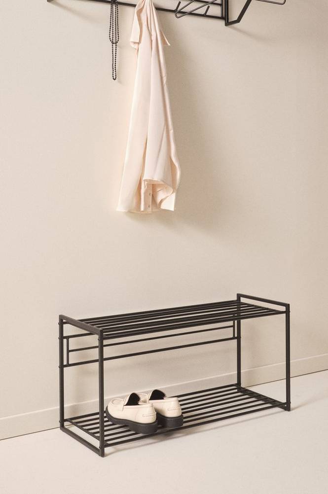 EVERLY skohylla Svart