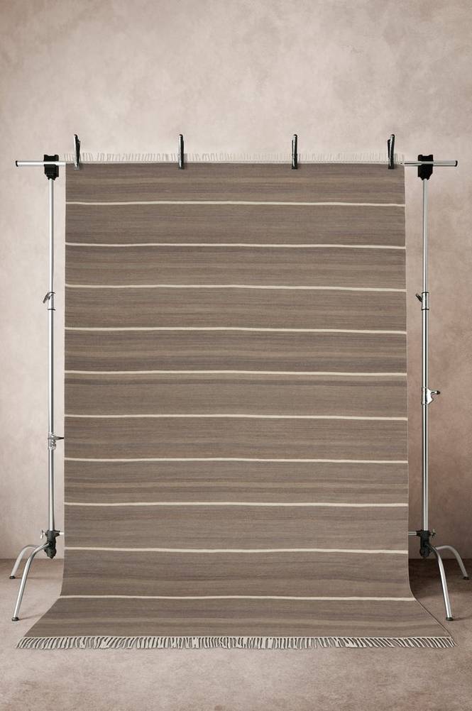 LORI STRIPE 01 ullmatta 200x300 cm Grå/naturvit