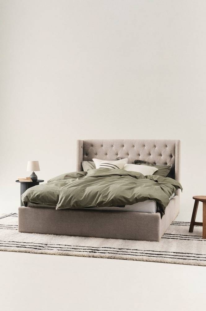 SKENE LYX sängram 180 cm Beige