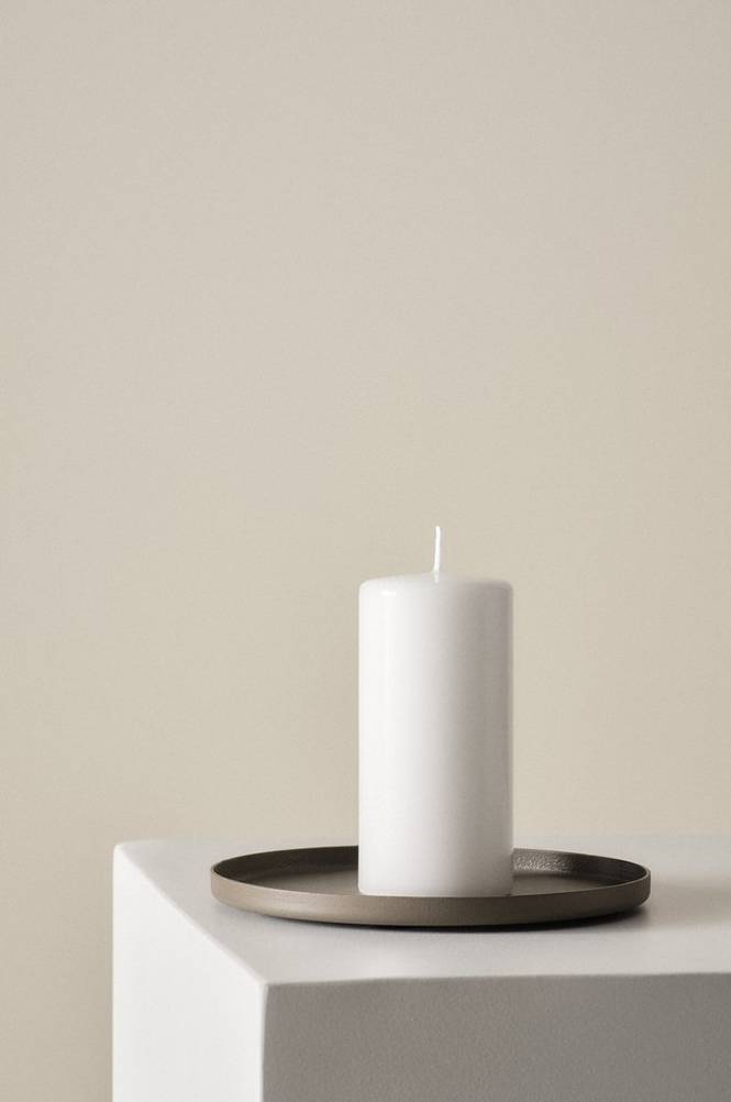 BECKY LACK blockljus - höjd 12 cm Vit