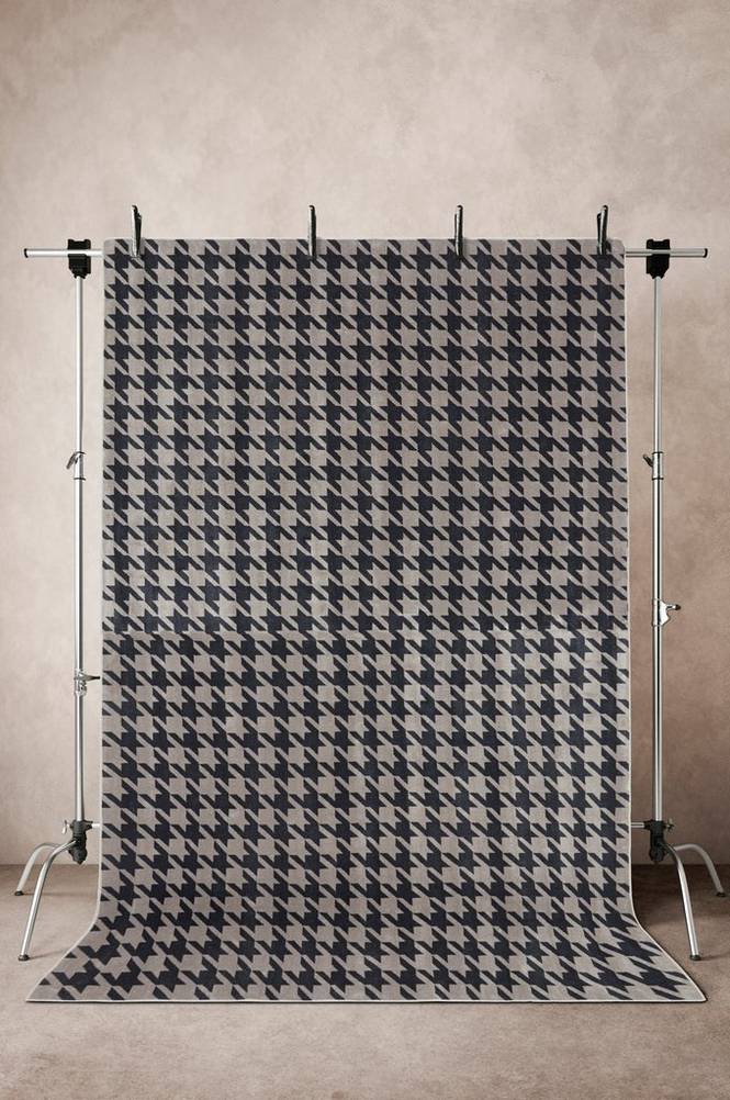 BOTTA viskosmatta 200x300 cm Mörkgrå