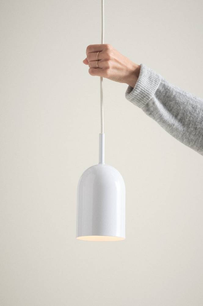 ARA fönsterlampa Vit