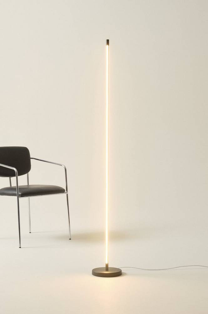 ALISO golvlampa LED Matt svart