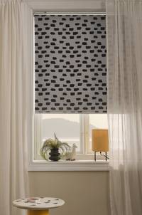 WYANDRA rullgardin - höjd 165 cm Vit/svart