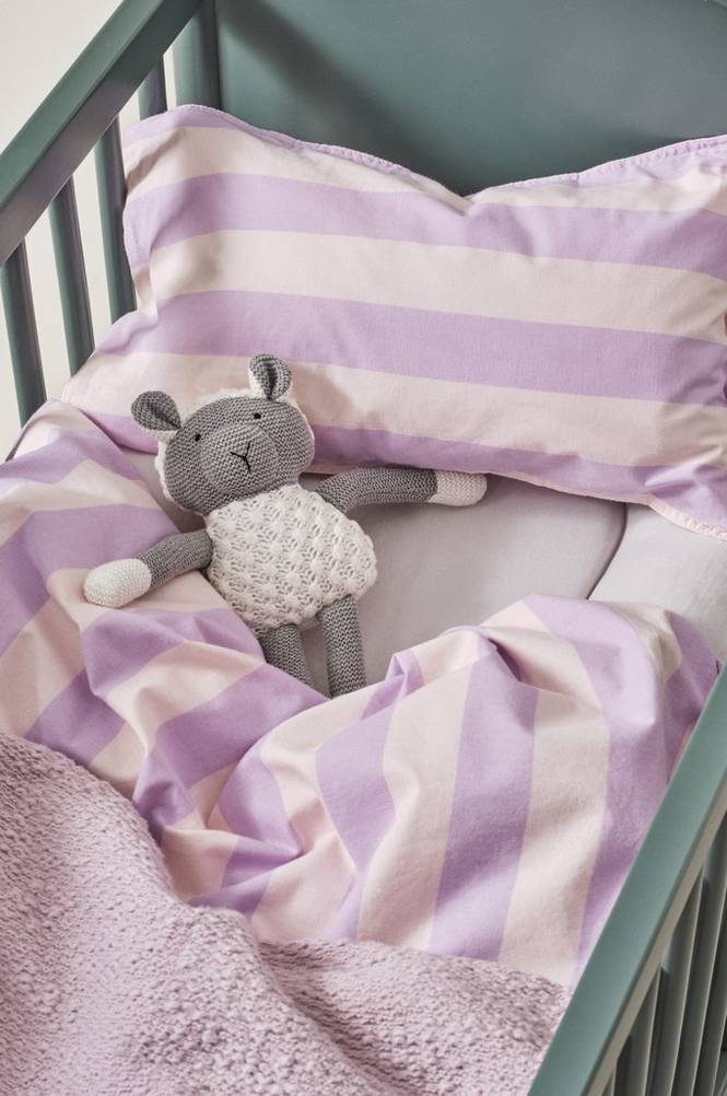 EVELYN MINI påslakanset spjälsäng - ekologisk Lila