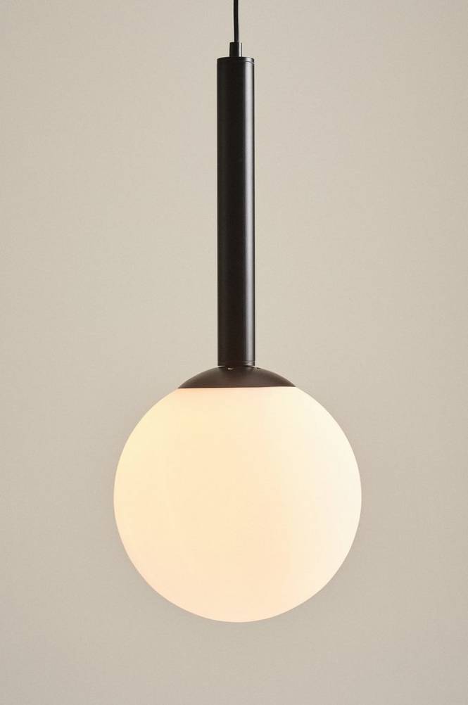 ULAS fönsterlampa Vit/svart