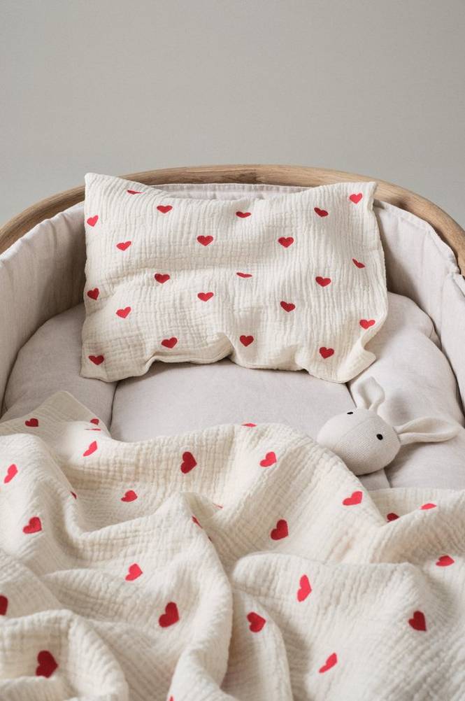 HEARTS BABY örngott 35x28 cm - ekologisk Naturvit